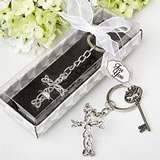 Memorial Delicate Intertwined metal cross key chain from fashioncraft