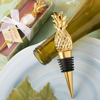 Warm welcome collection pineapple themed gold bottle stopper