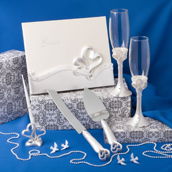 Interlocking Heart Themed Wedding Day Accessory Set