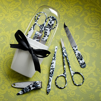 6 Pretty Black Damask Manicure Sets Wedding Favors Party Bridal Bridesmaid Gifts 